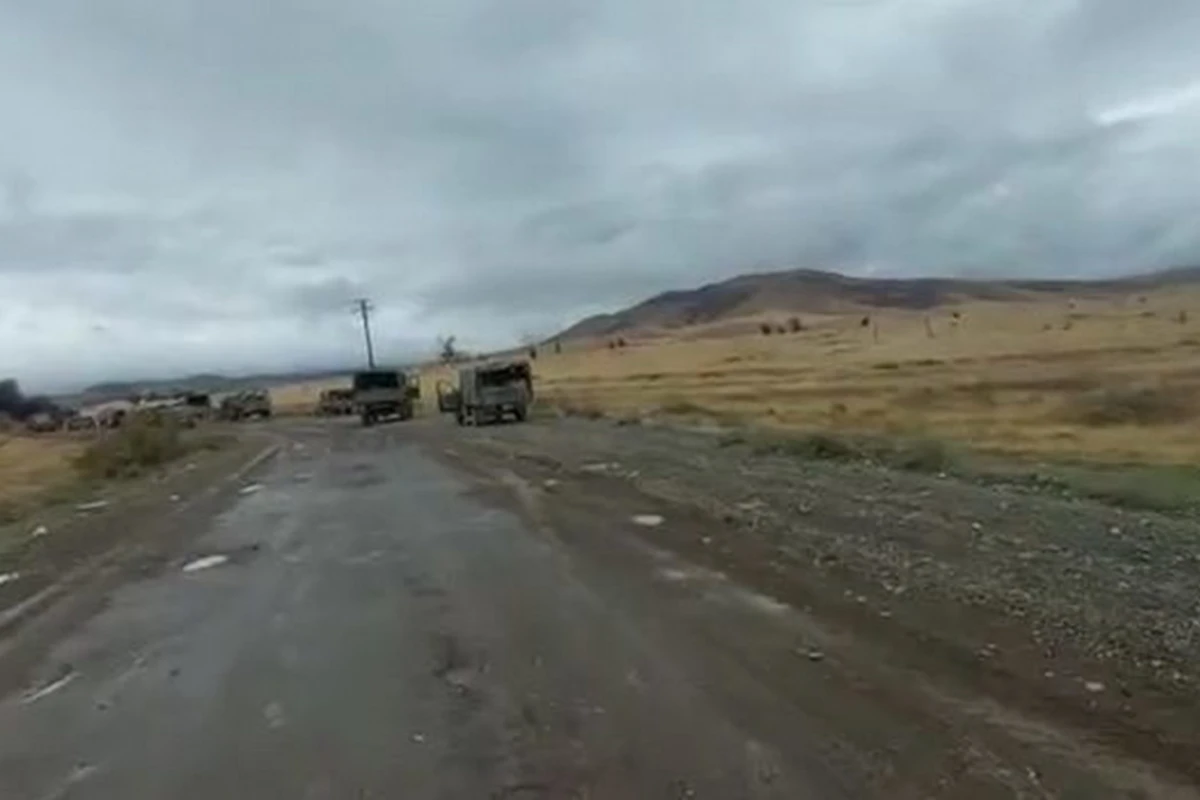 Минобороны показало брошенную армянами боевую технику - ВИДЕО