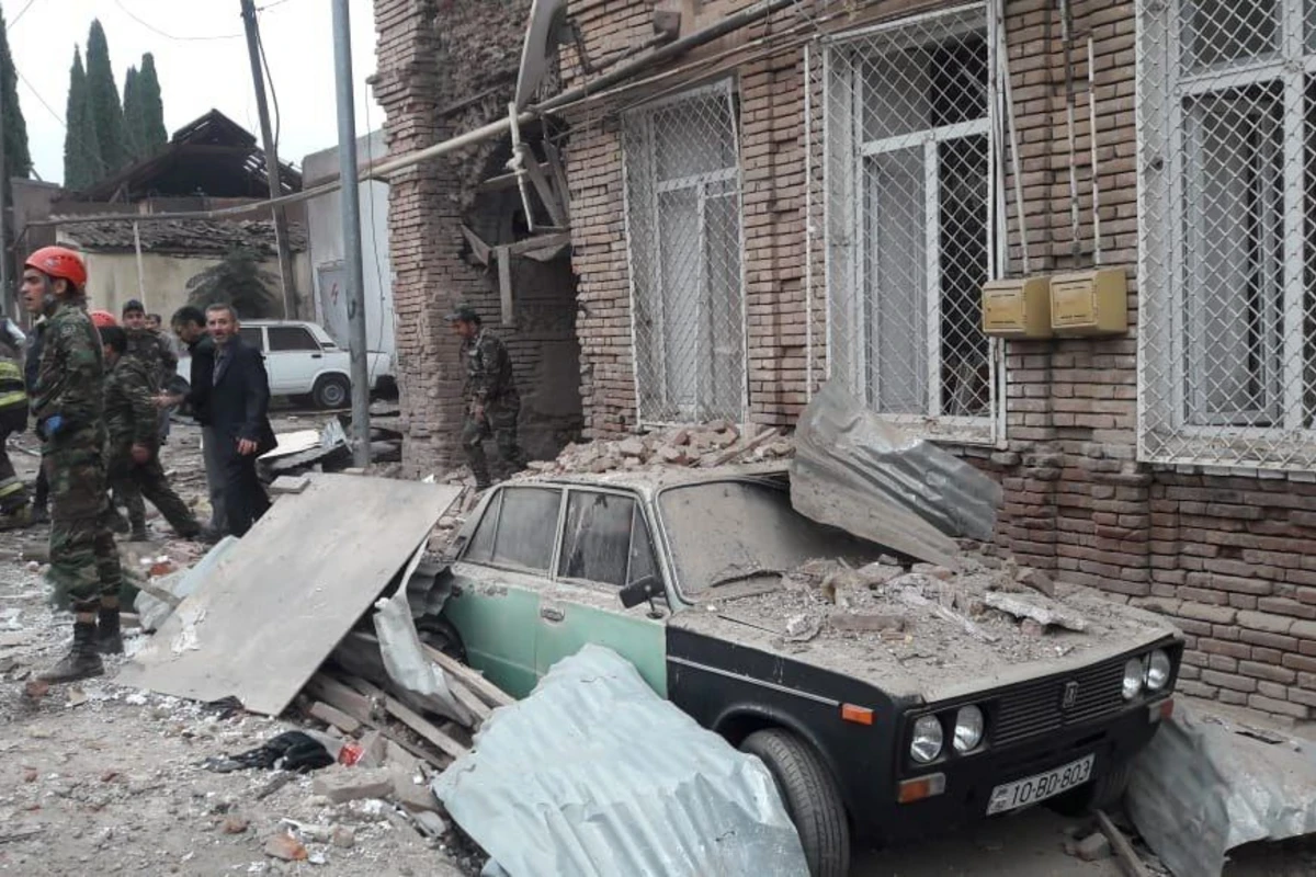 В результате армянской провокации 31 человек погиб, 164 получили ранения