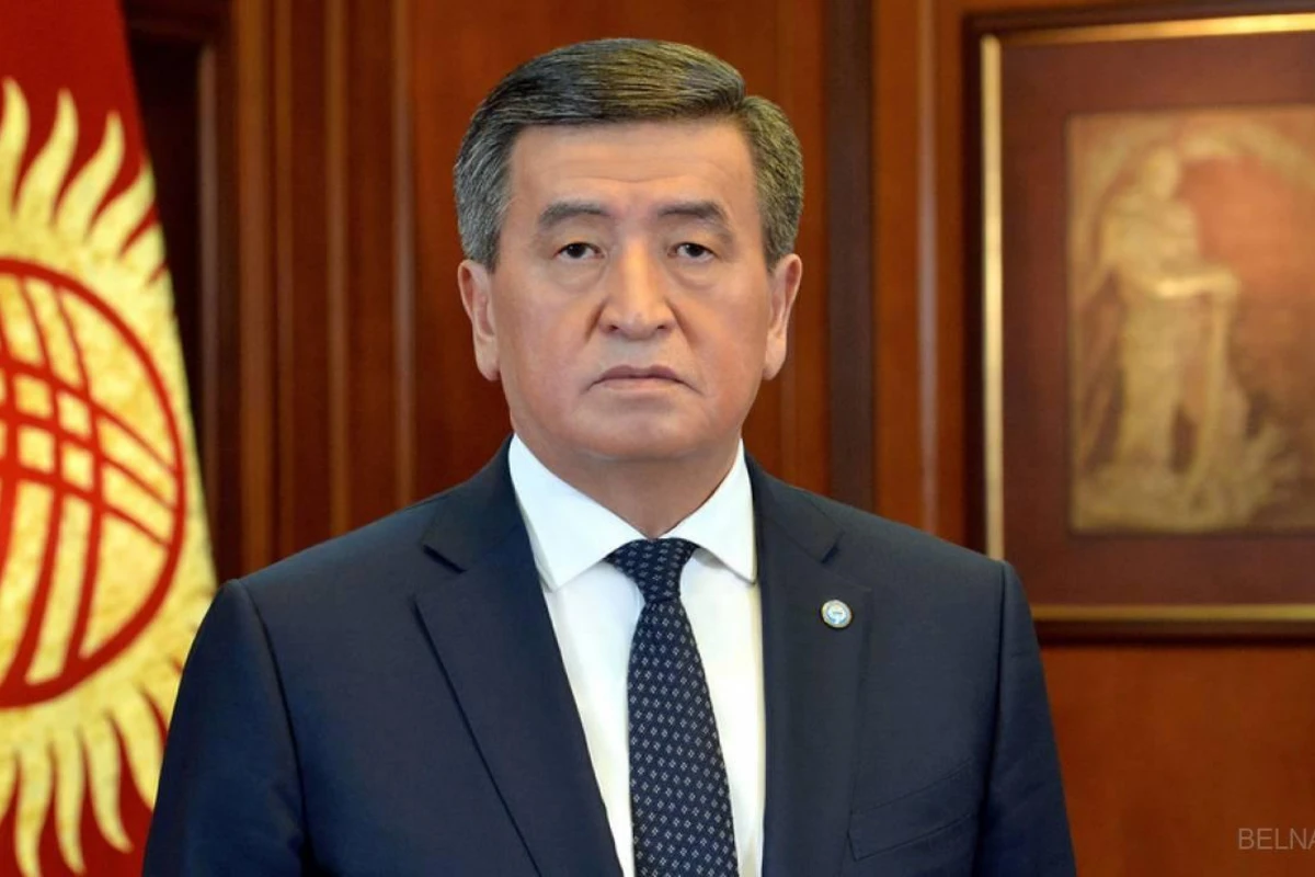 Президент Кыргызстана приказал ввести войска в Бишкек