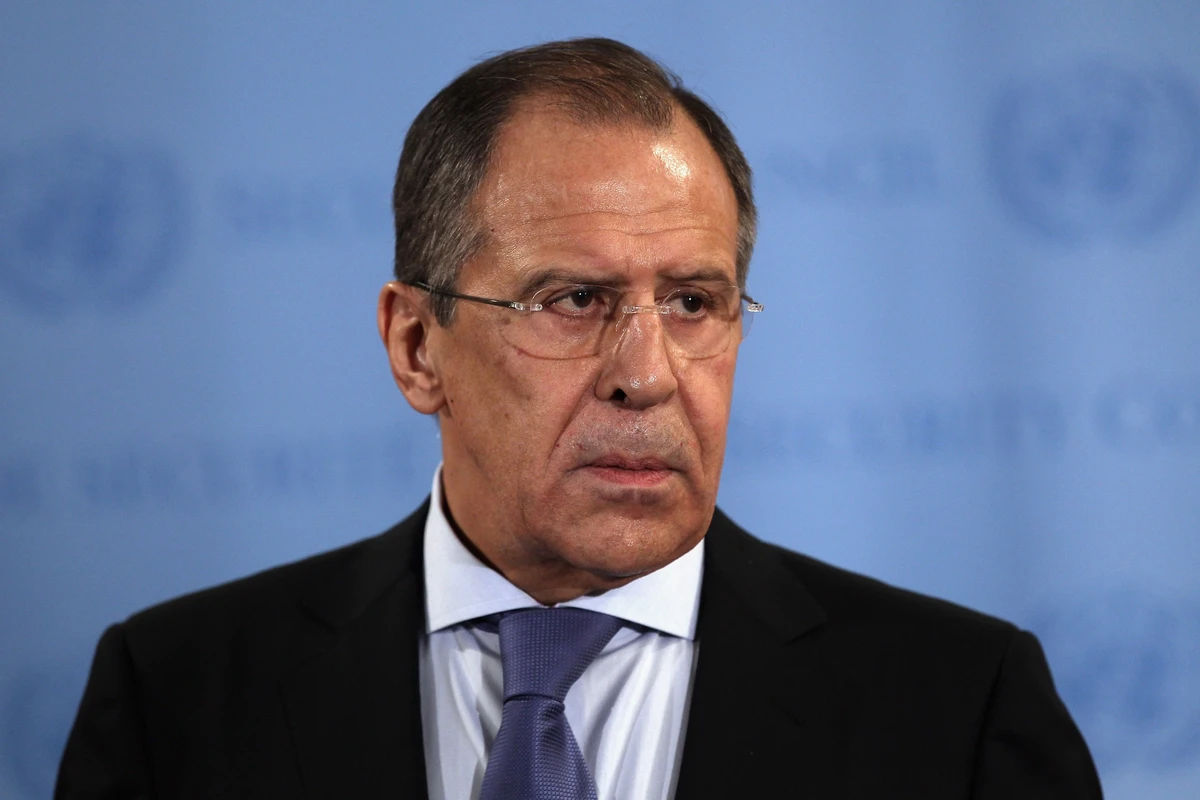 Лавров провел телефонные разговоры с главами МИД Азербайджана и Армении