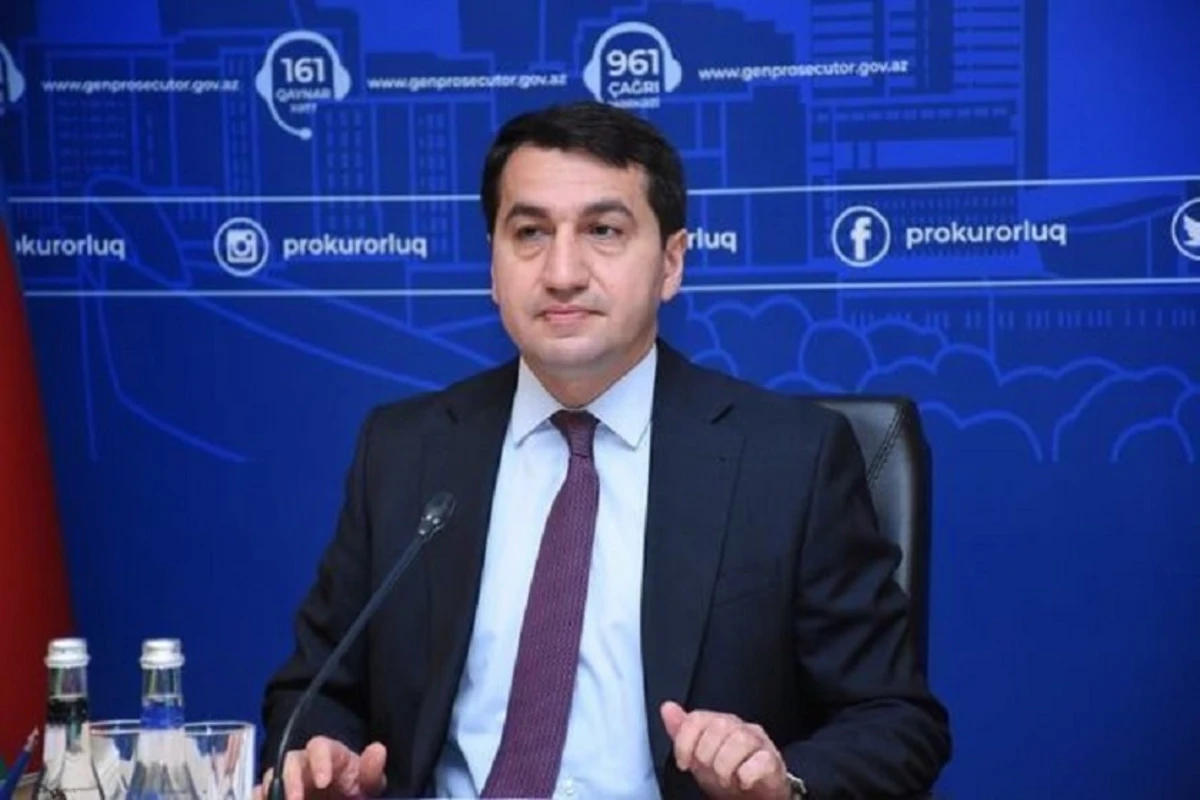 Hikmət Hacıyev: “Gəncədəki hadisə evimizdən bir neçə yüz metr aralıda baş verib, atam dedi ki...”