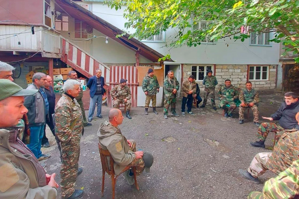 Ermənistanda əsgər qıtlığı, yaşlı nəsil xidmətə çağırıldı - FOTO Ermənistanda əsgər qıtlığı, yaşlı nəsil xidmətə çağırıldı - FOTO