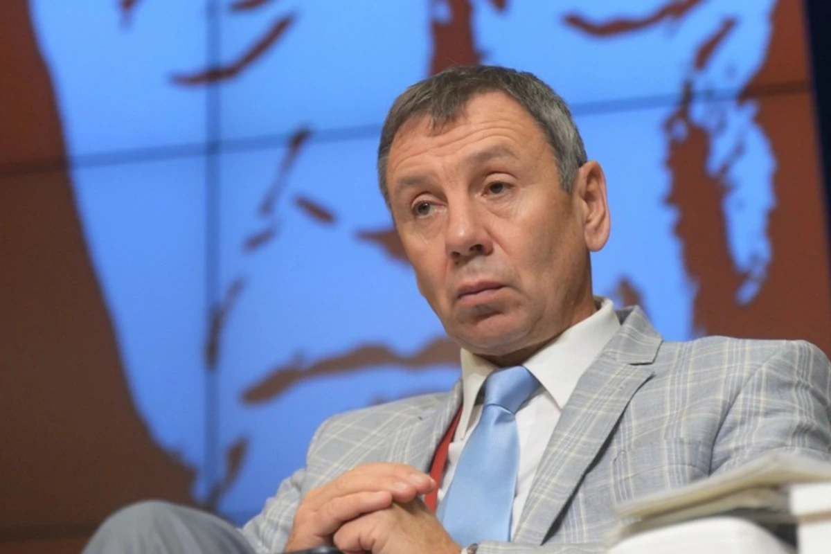 Rusiyalı politoloq: Gəncəyə raket zərbəsi təxribatdır