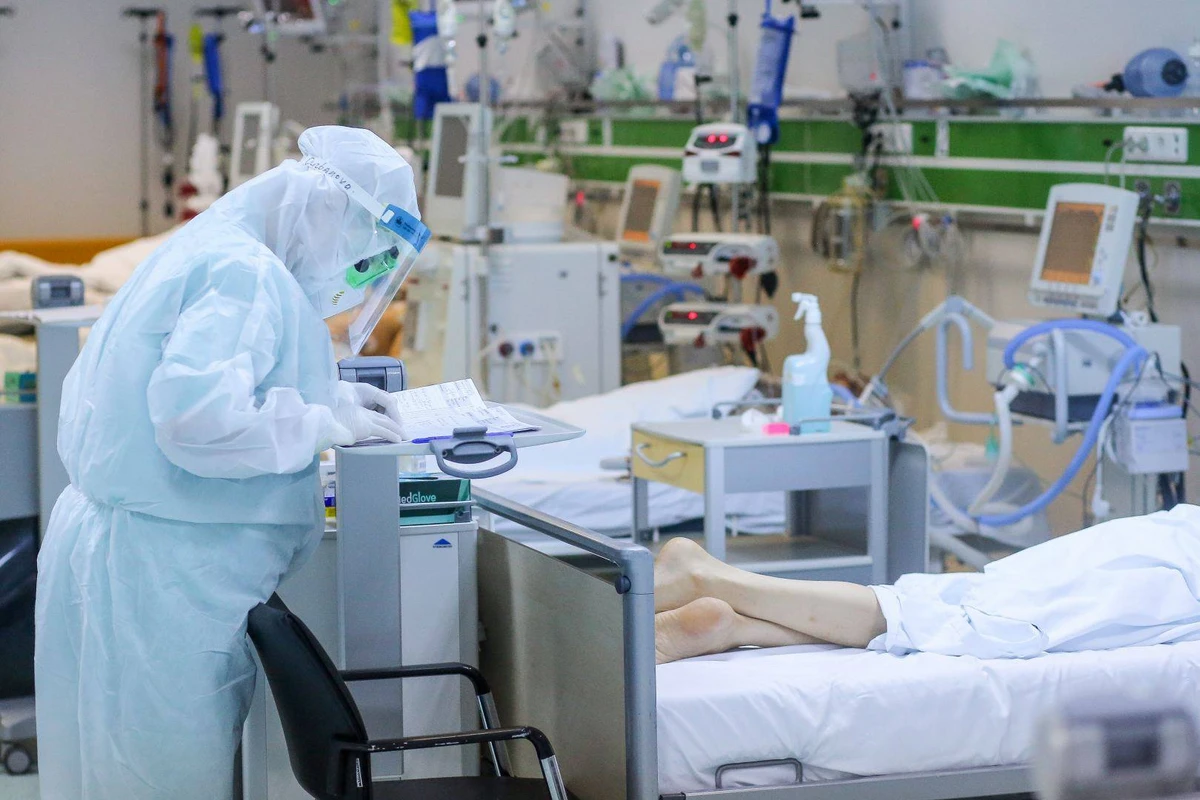 В Азербайджане вновь выросло число зараженных коронавирусом