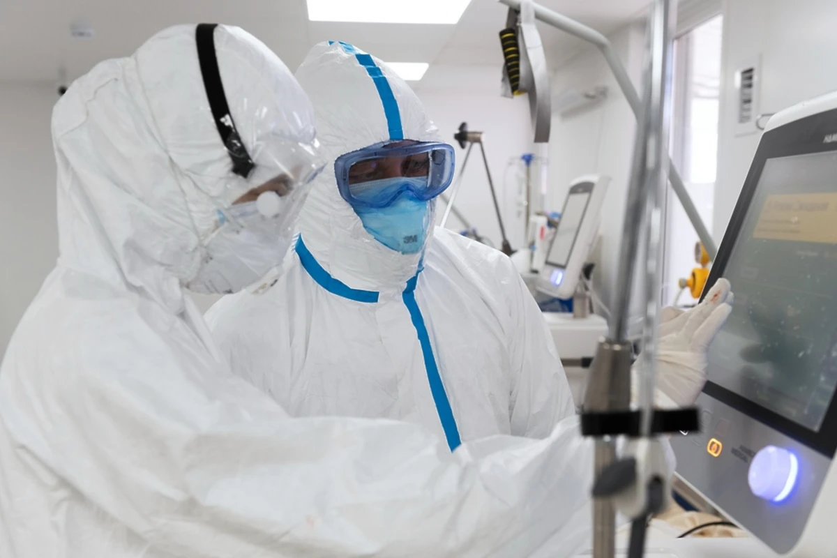 Врач назвал болезни, которые повышают риск смерти в 12 раз при COVID-19 Врач назвал болезни, которые повышают риск смерти в 12 раз при COVID-19
