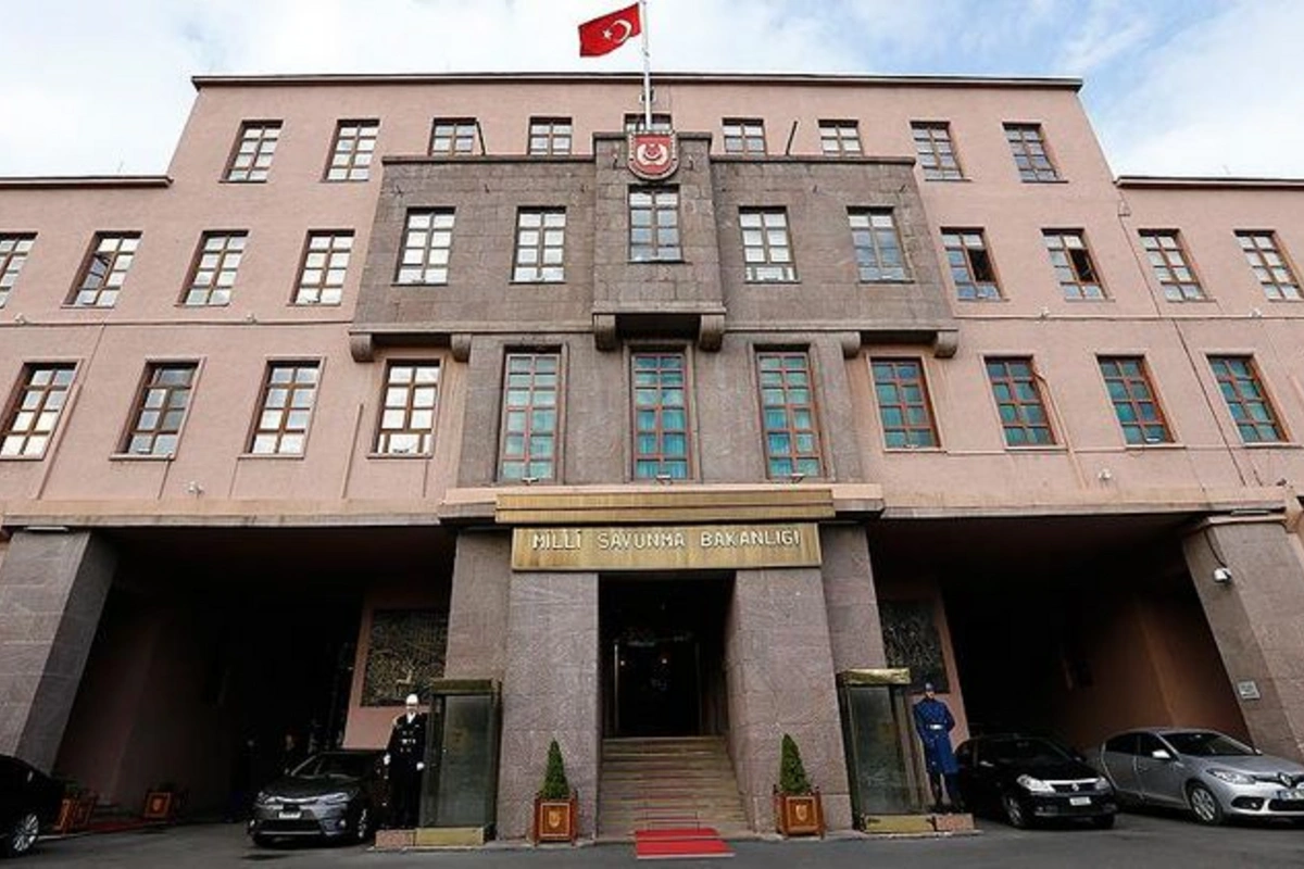 Türkiyə Müdafiə Nazirliyi: Azərbaycanın əks-həmlə əməliyyatı uğurla davam edir