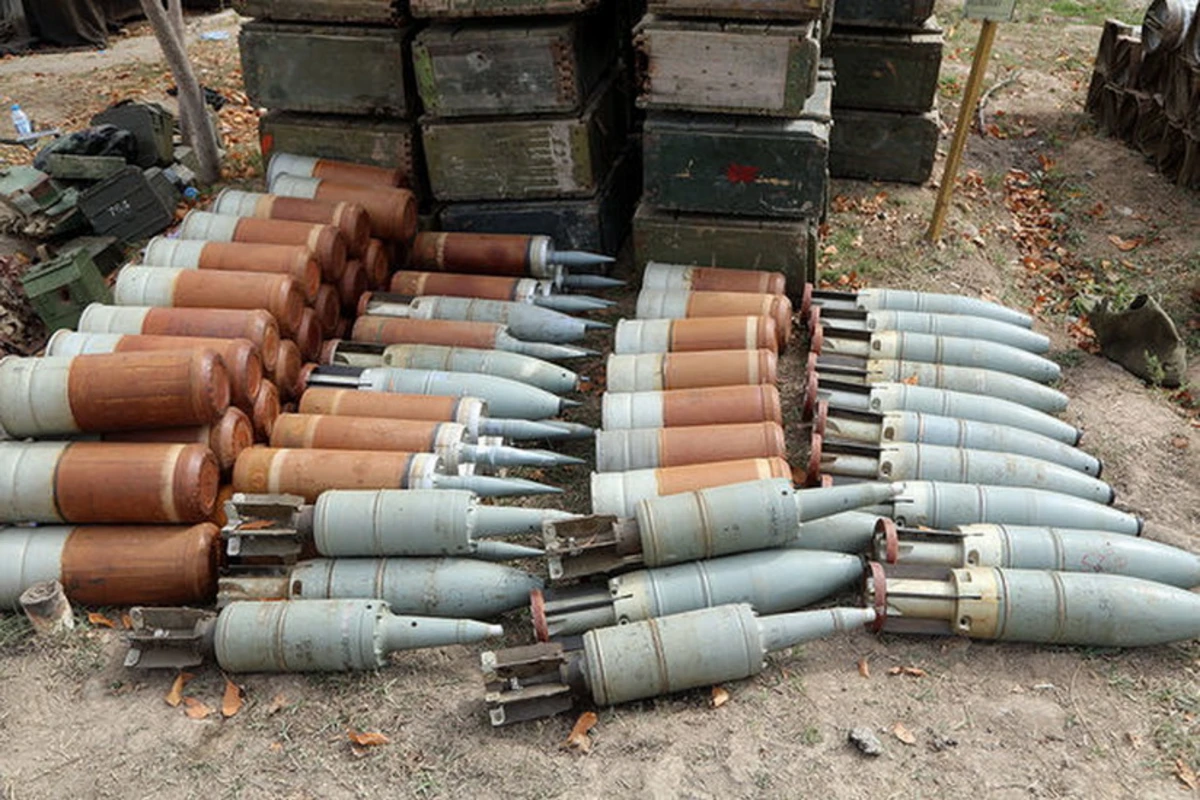 Захвачены боевая техника и боеприпасы противника - ФОТО/ВИДЕО
