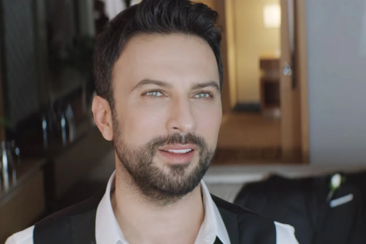 Tarkan: “Qəlbim Azərbaycan xalqı ilədir” - FOTO
