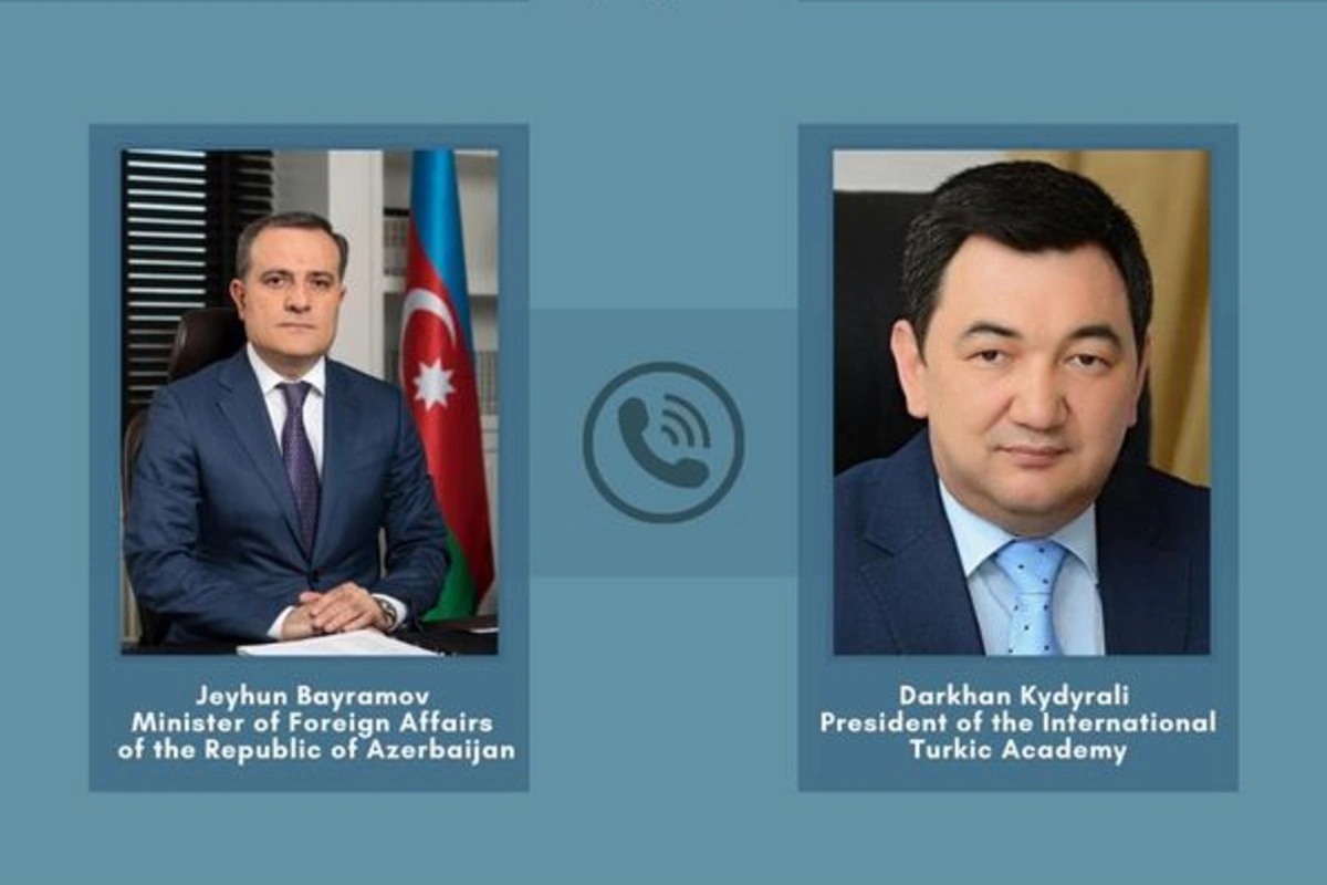 Ceyhun Bayramov və Beynəlxalq Türk Akademiyasının prezidenti arasında telefon danışığı olub