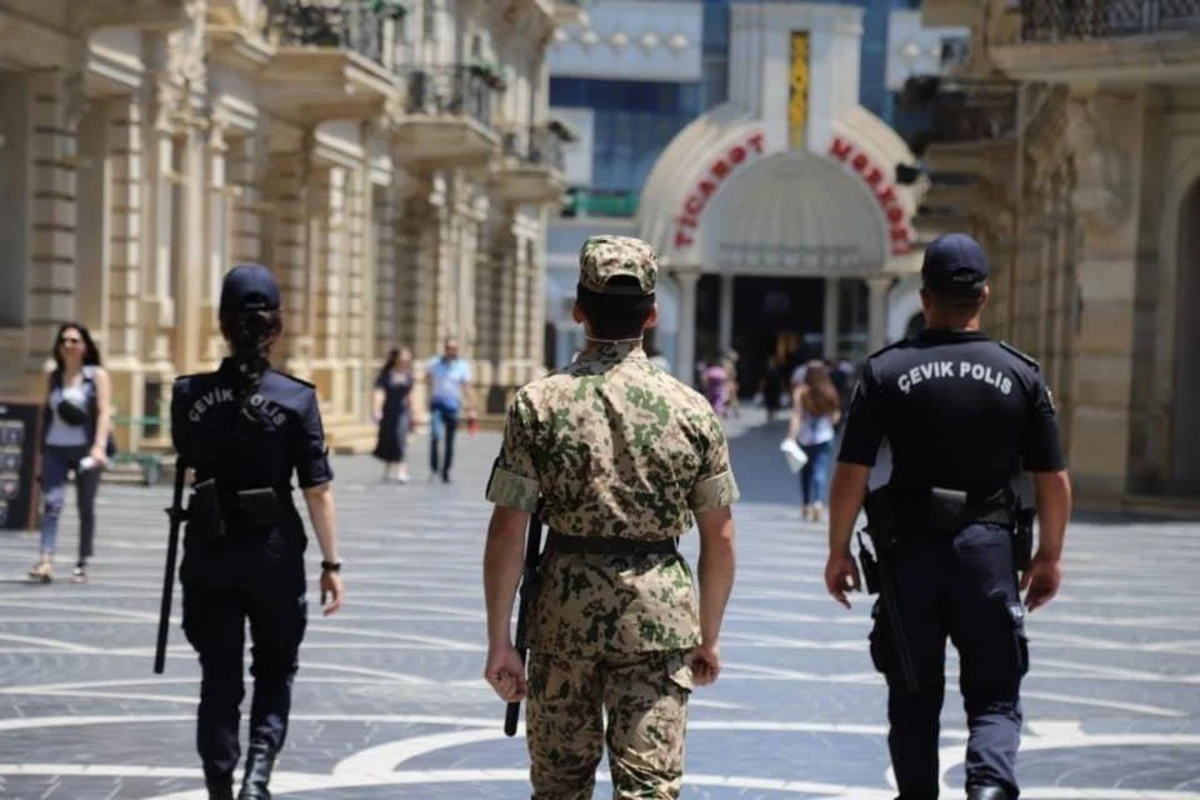 Коронавирус в Азербайджане можно победить не вводя серьезных карантинных ограничений - специалист