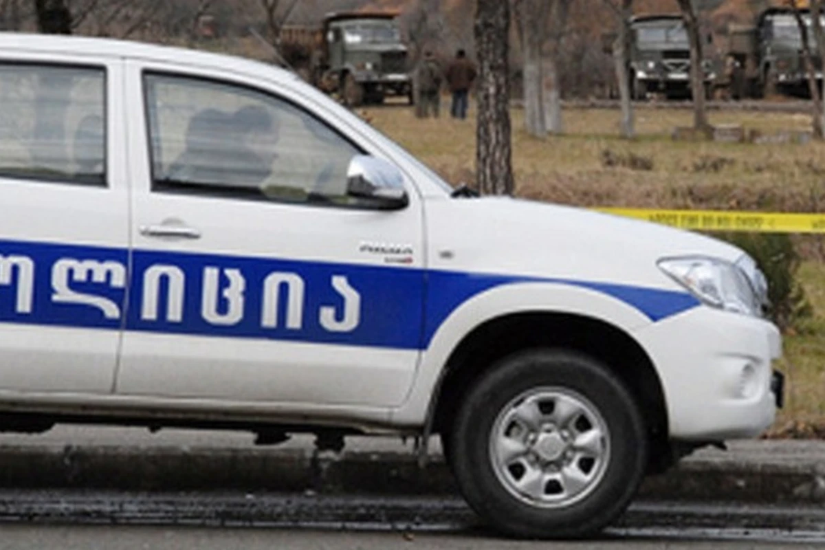 В Грузии взяли заложников при нападении на банк