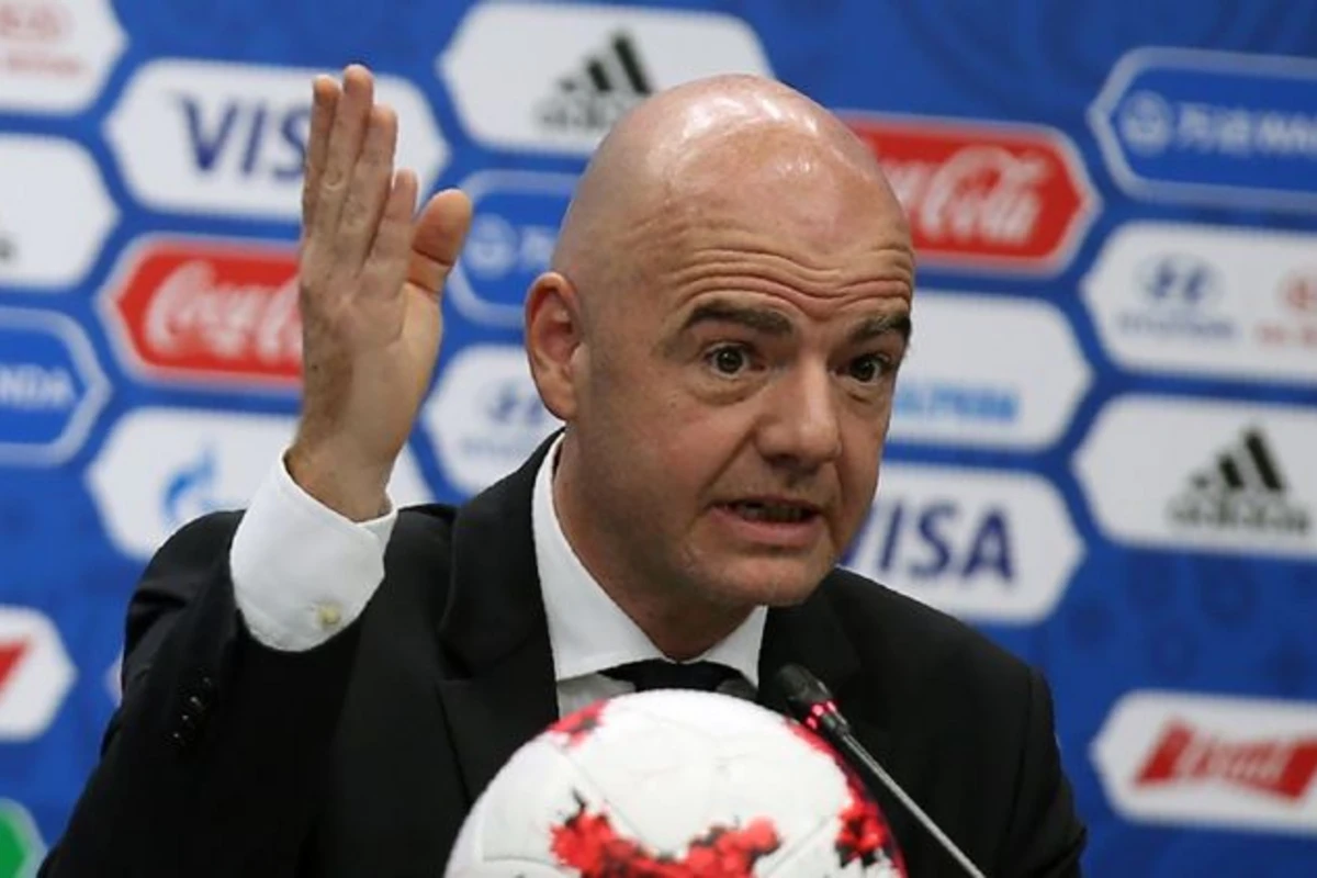 FİFA prezidenti 2022-ci il dünya çempionatı ilə bağlı müzakirələrə son qoydu FİFA prezidenti 2022-ci il dünya çempionatı ilə bağlı müzakirələrə son qoydu
