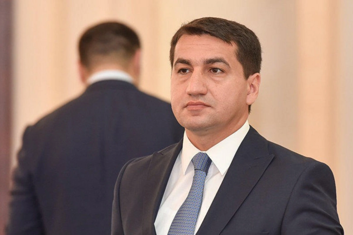 Hikmət Hacıyev: “Ermənistanın hücumu nəticəsində 16 yaşlı yeniyetmə vəfat edib” Hikmət Hacıyev: “Ermənistanın hücumu nəticəsində 16 yaşlı yeniyetmə vəfat edib”