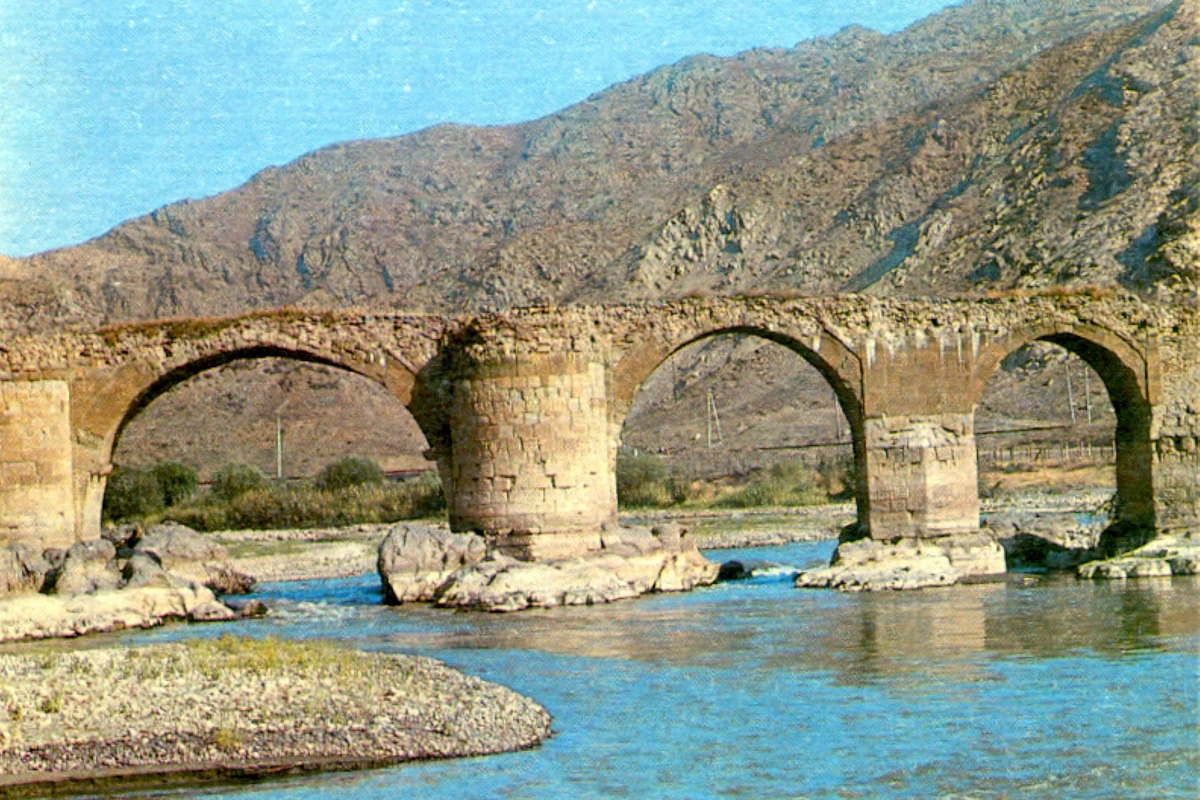 Xudafərinin azad olunması Azərbaycana nə verəcək? - Vüqar Bayramov cavab verir Xudafərinin azad olunması Azərbaycana nə verəcək? - Vüqar Bayramov cavab verir