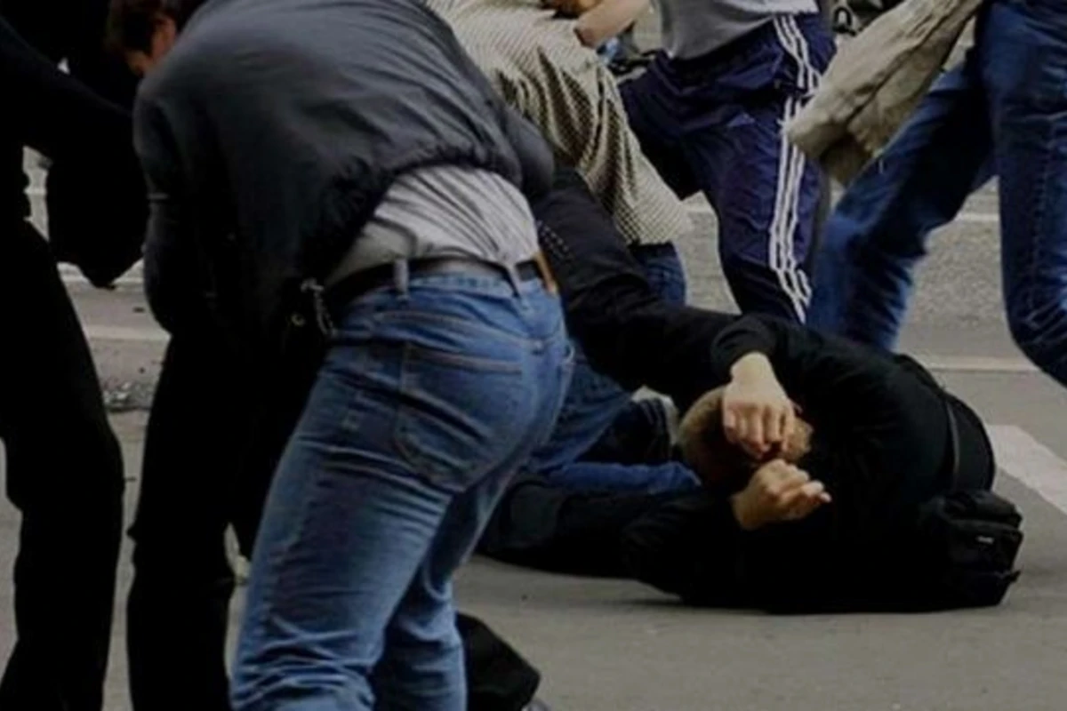 Bakıda kütləvi dava olub - Ölən və xəsarət alanlar var Bakıda kütləvi dava olub - Ölən və xəsarət alanlar var