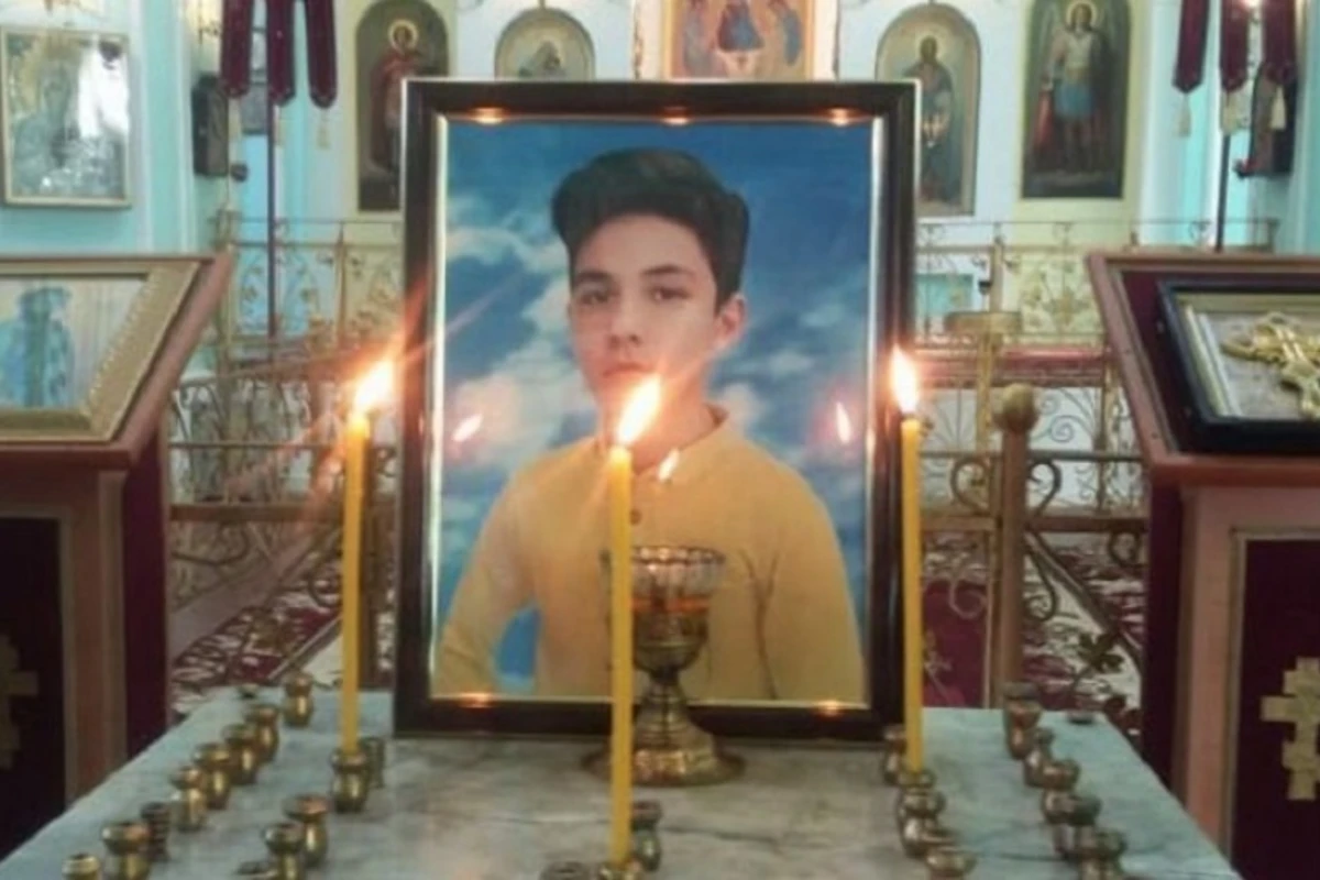 В Гяндже почтили память 13-летнего Артура, погибшего в результате армянского террора - ВИДЕО