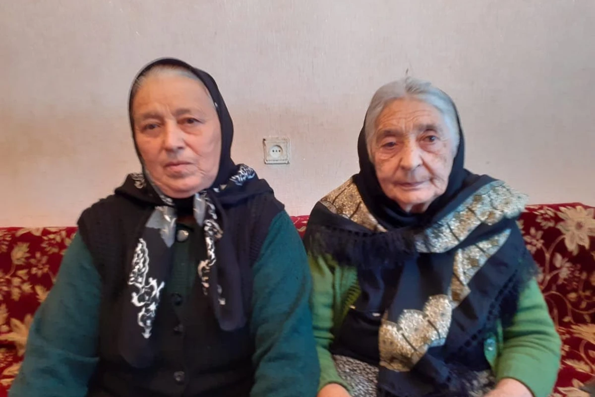 72 yaşlı qadın təqaüdünü orduya göndərdi - VİDEO