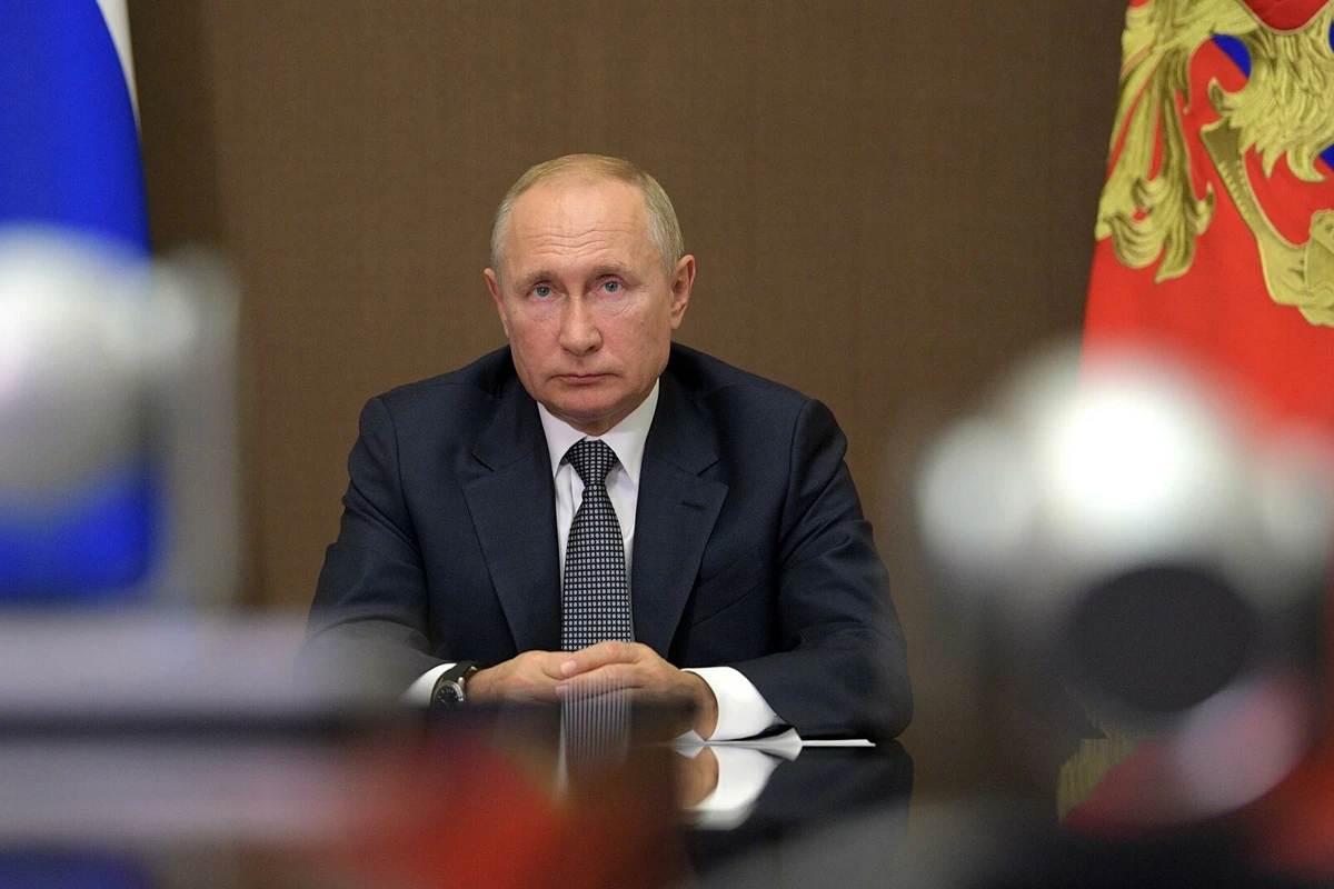 Путин: Турция должна быть вовлечена в переговоры по Карабаху