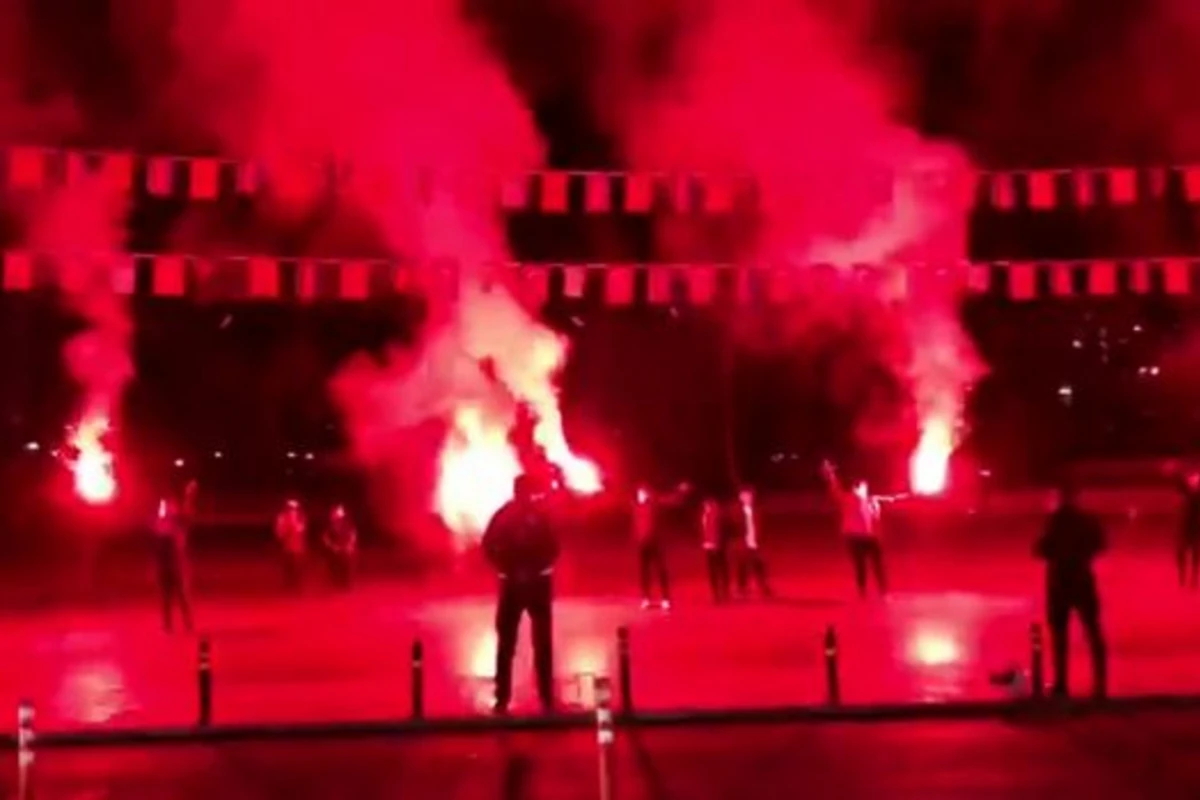 Qarabağa İstanbulda möhtəşəm qarşılama: “Türkiyə sizinlə qürur duyur” - VİDEO