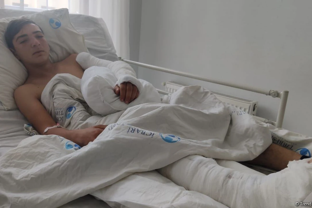 Hərbiyə aparsalar, gedib özüm qisasımı alardım, amma 16 yaşım var Hərbiyə aparsalar, gedib özüm qisasımı alardım, amma 16 yaşım var