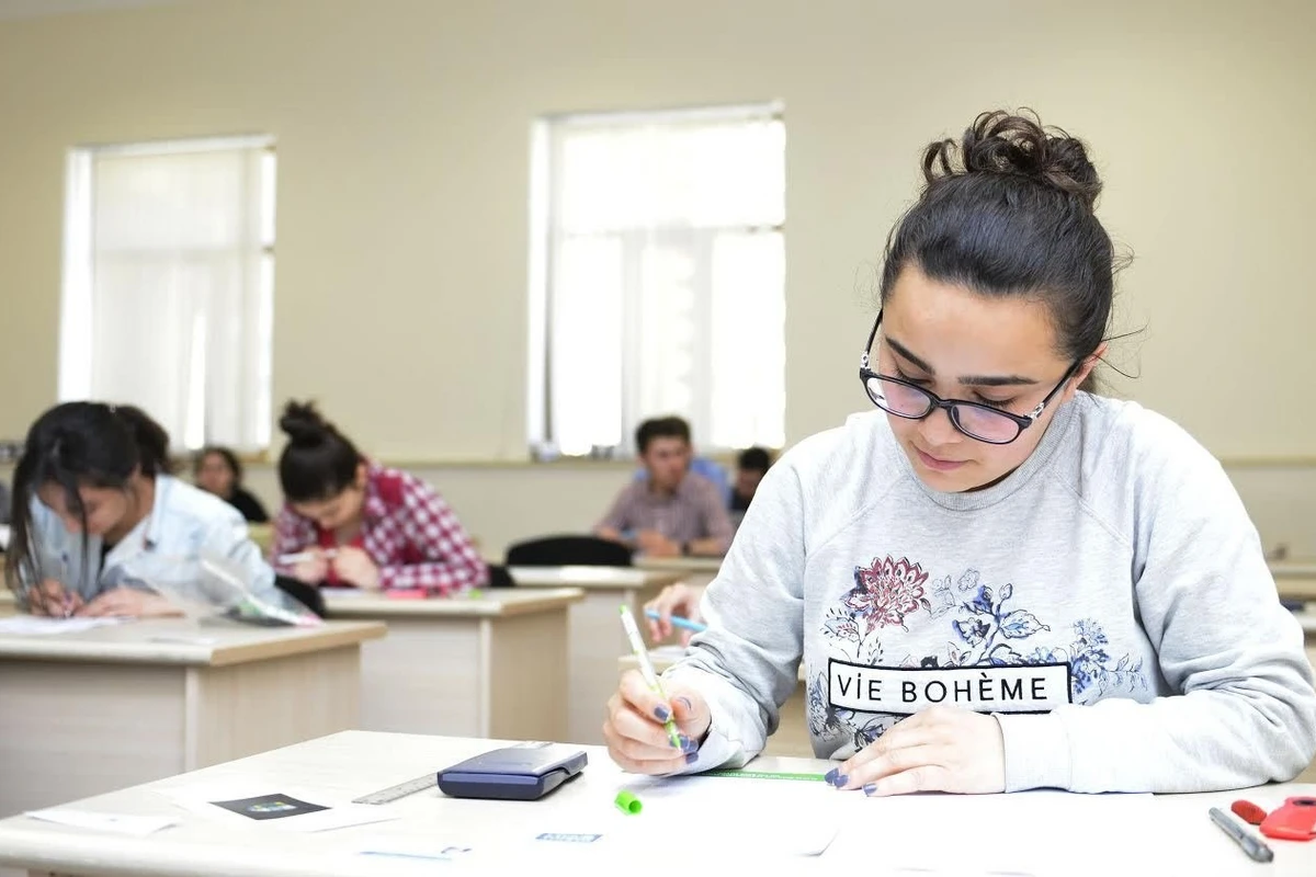 Nazirlər Kabineti xüsusi karantin rejimində təhsilin təşkili barədə qərar qəbul edib