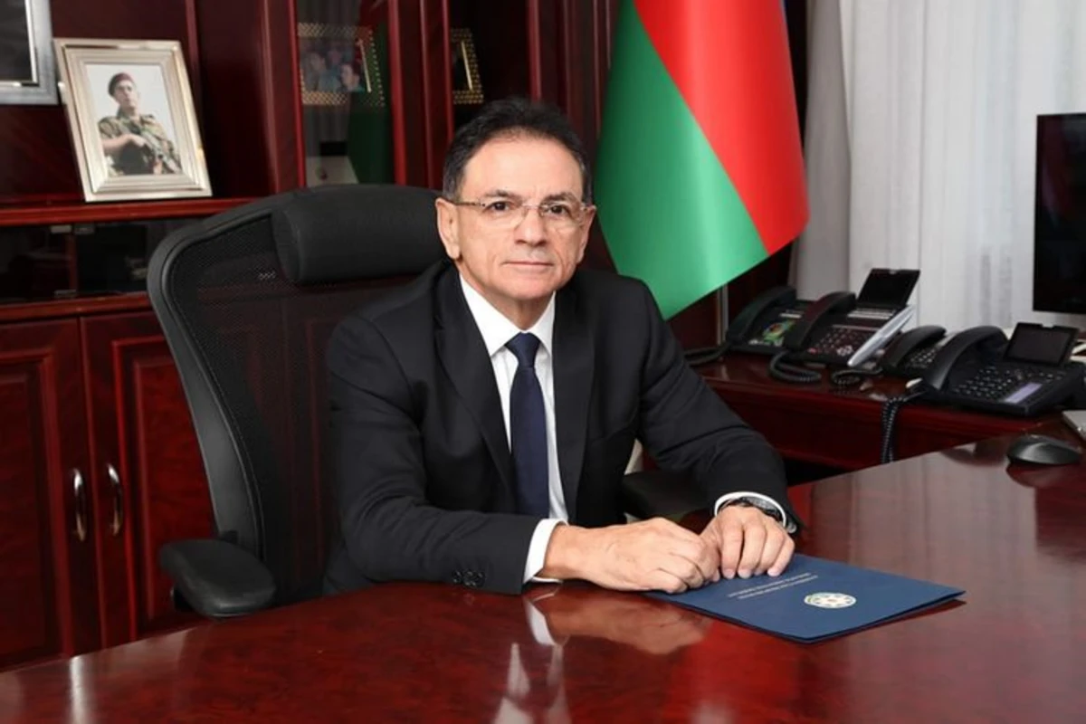 Mədət Quliyev İran səfirini qəbul edib Mədət Quliyev İran səfirini qəbul edib