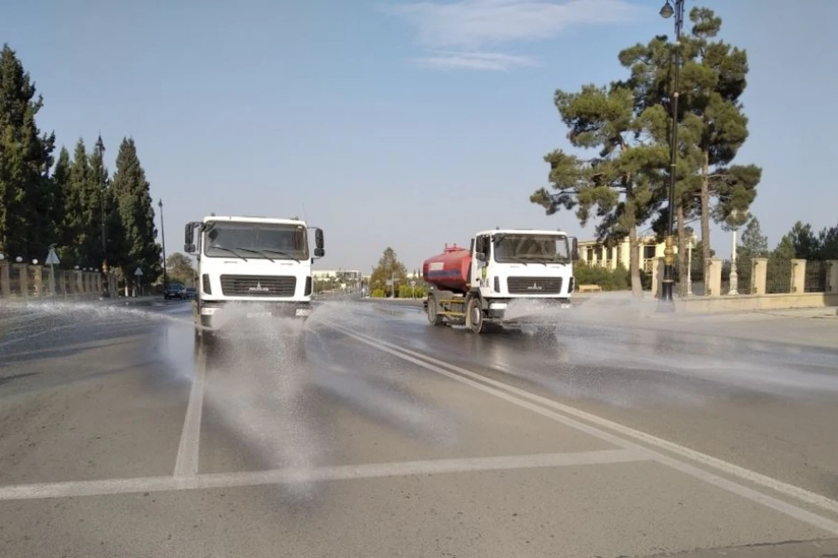 Gəncədə koronavirusa qarşı dezinfeksiya işləri aparılır - FOTO