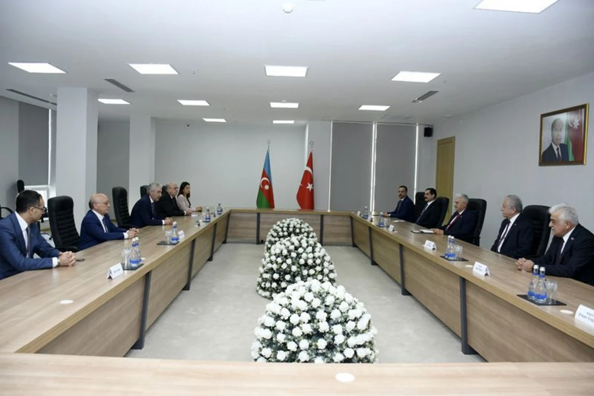 Вице-премьер Азербайджана принял делегацию во главе с Бинали Йылдырымом - ФОТО Вице-премьер Азербайджана принял делегацию во главе с Бинали Йылдырымом - ФОТО