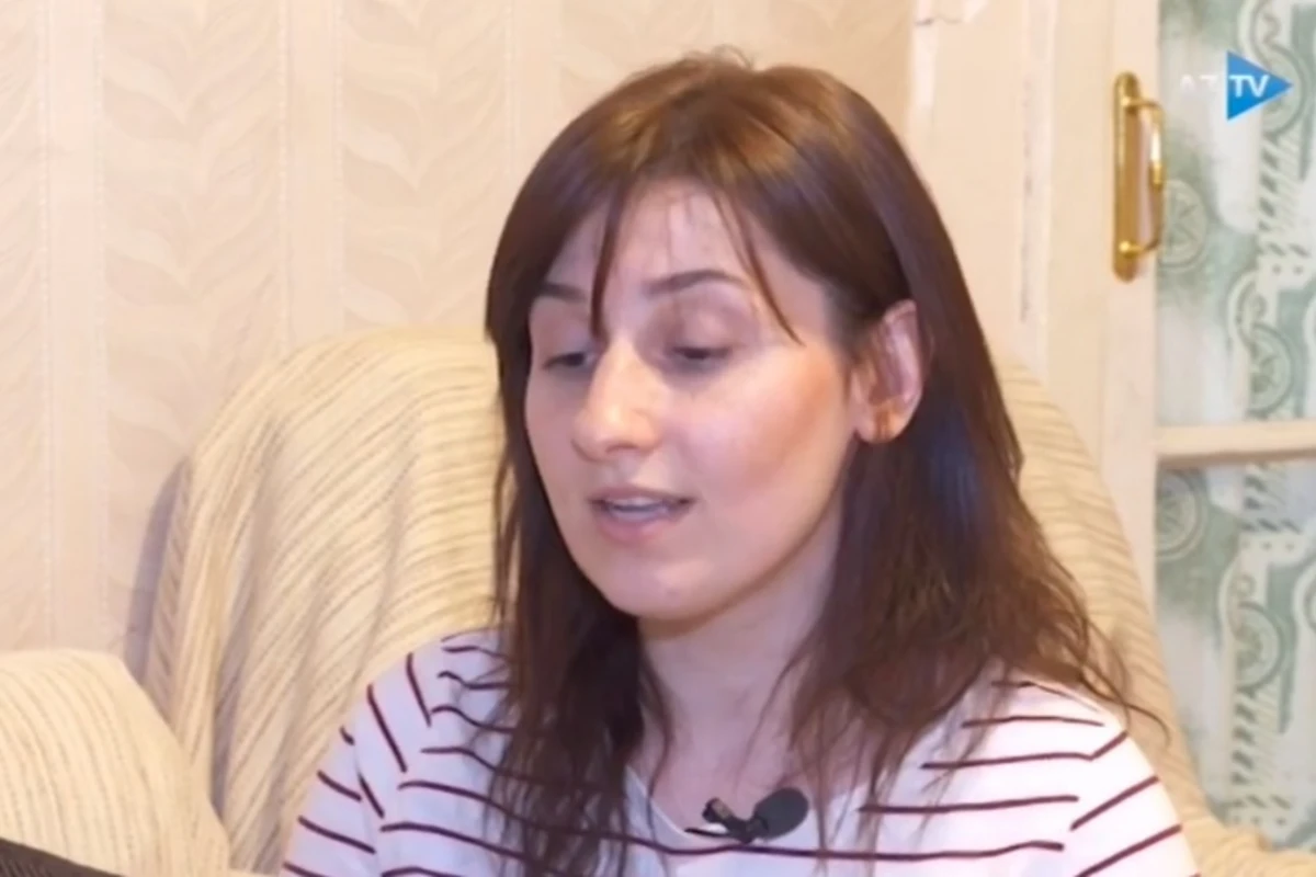 Döyüşdə olan zabitimizin xanımı: Danışanda deyir ki, çoxlu dua edin - VİDEO Döyüşdə olan zabitimizin xanımı: Danışanda deyir ki, çoxlu dua edin - VİDEO