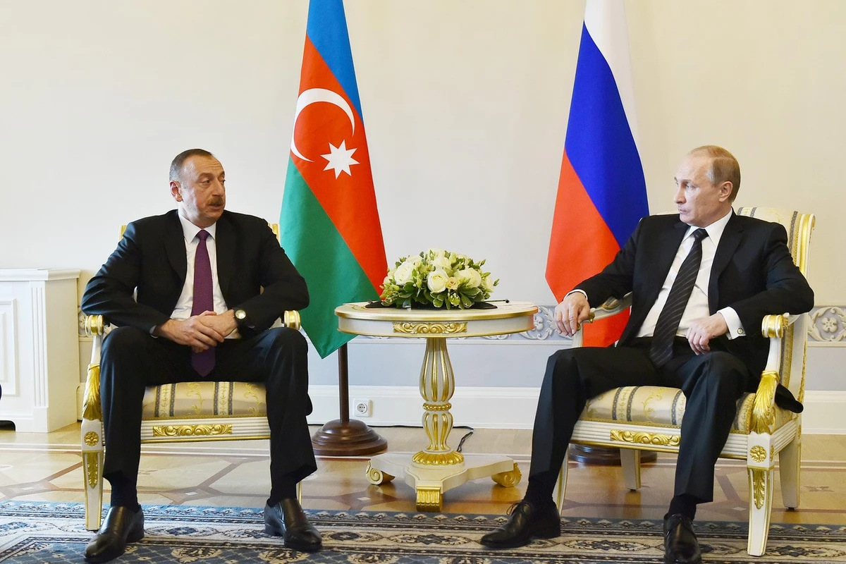 İlham Əliyevlə Vladimir Putin arasında telefon danışığı olub