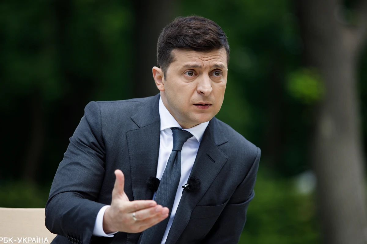 Зеленский эмоционально ответил режиссеру из Армении, который обвинил его в поддержке войны