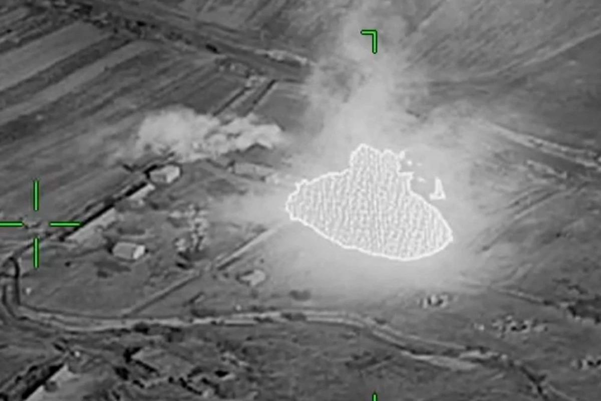 Недалеко от Ханкенди уничтожено еще два склада боеприпасов противника - ВИДЕО