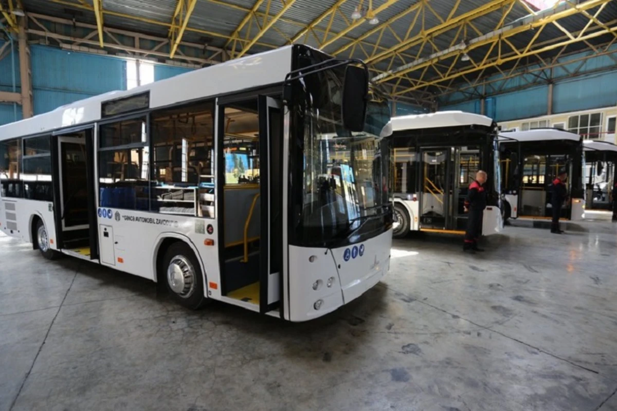 Hacıqabulda yük avtomobili və avtobus istehsalı zavodunun inşası yekunlaşıb