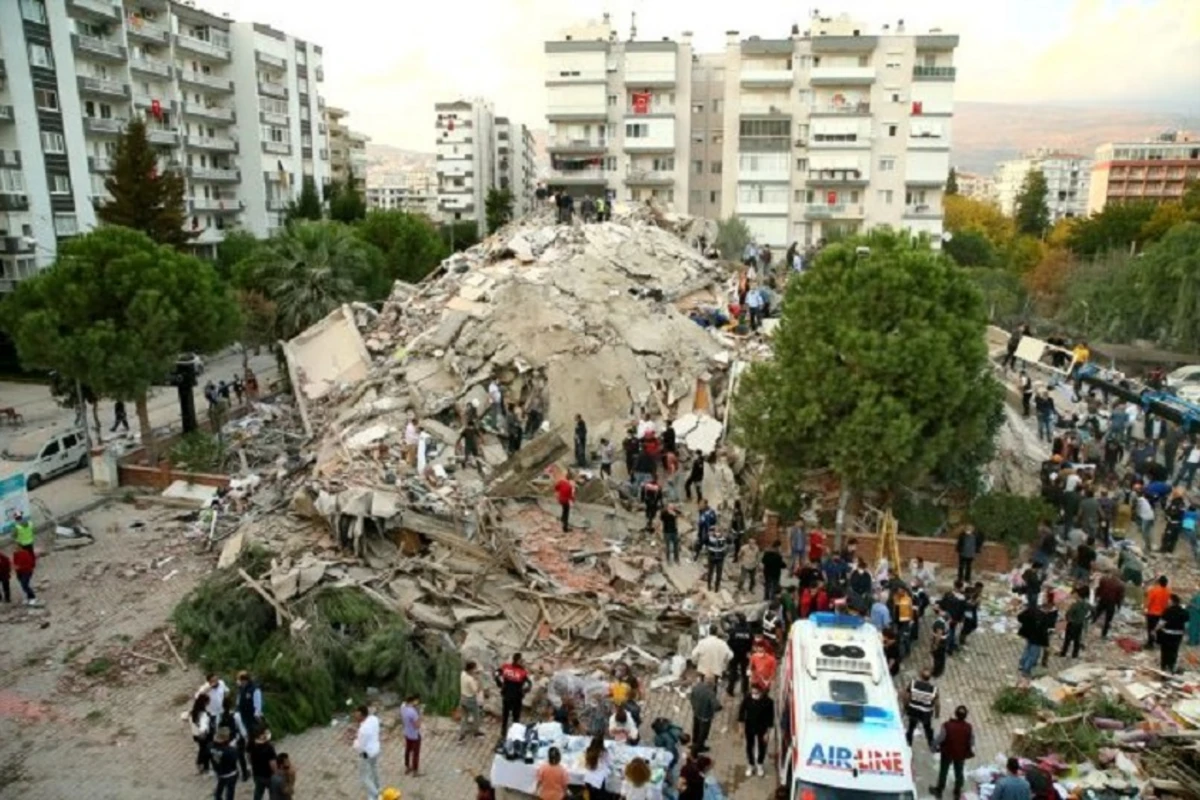 Türkiyədə zəlzələ nəticəsində ölənlərin sayı artıb Türkiyədə zəlzələ nəticəsində ölənlərin sayı artıb