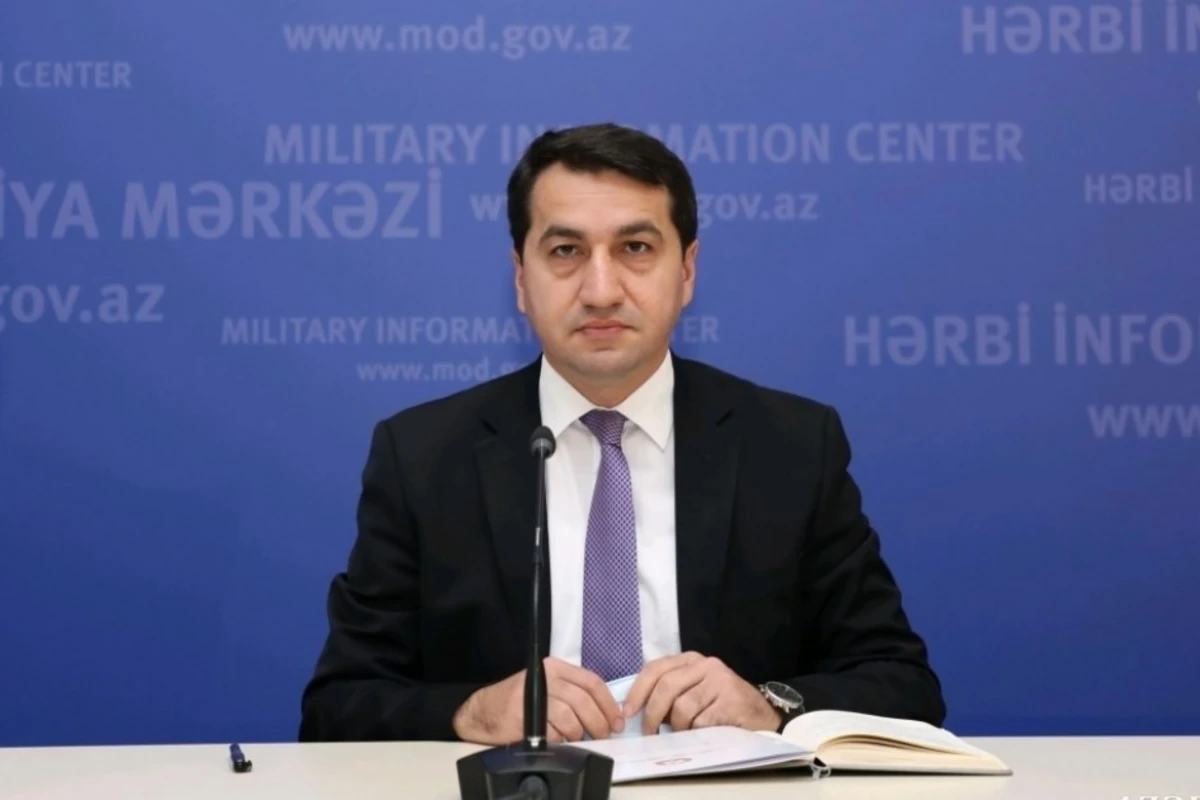 Hikmət Hacıyev: “Ermənistan yeni hərbi cinayətlər üçün zəmin yaradır” Hikmət Hacıyev: “Ermənistan yeni hərbi cinayətlər üçün zəmin yaradır”