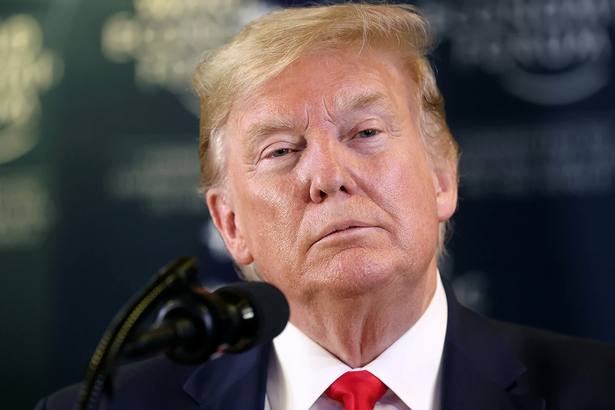 Трамп призвал остановить подсчет голосов на выборах в США