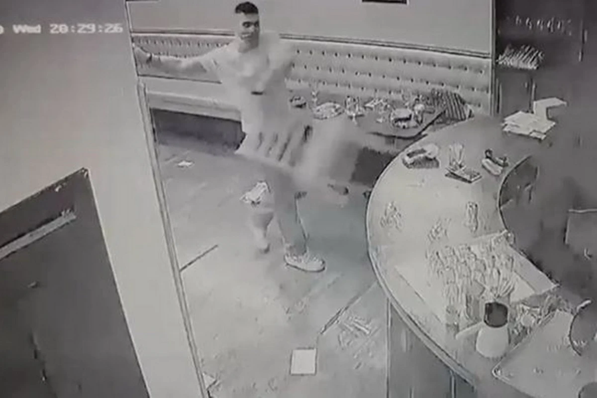 Армяне совершили нападение на турецкий ресторан в Лос-Анджелесе - ВИДЕО