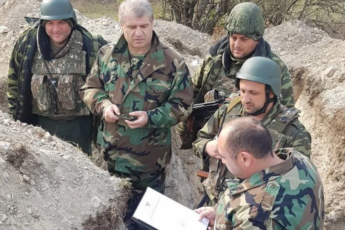 Səngərdəcə paqonlar təqdim olunan erməni generalı məhv etdik - FOTO