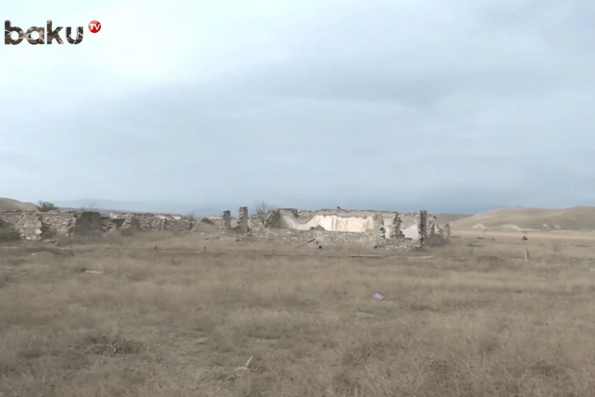 ВИДЕОРЕПОРТАЖ из разрушенных армянскими оккупантами сел Джебраильского и Физулинского районов ВИДЕОРЕПОРТАЖ из разрушенных армянскими оккупантами сел Джебраильского и Физулинского районов
