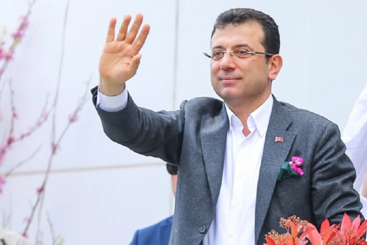 Əkrəm İmamoğlundan Şuşa təbriki - FOTO
