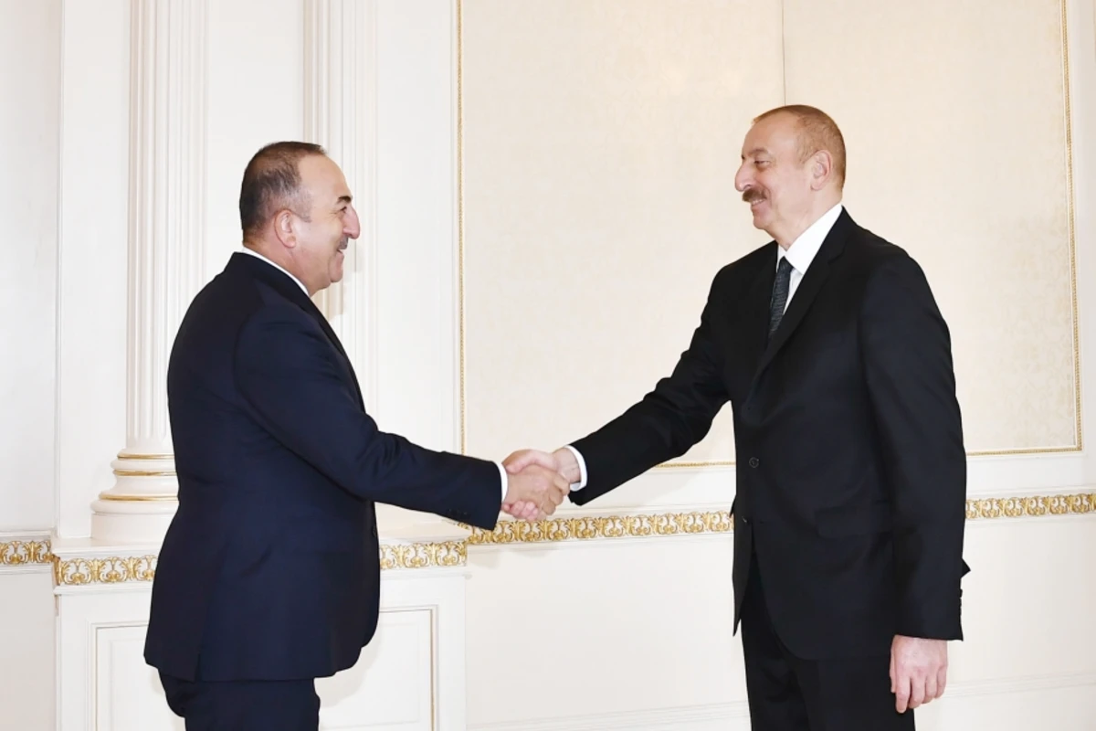 İlham Əliyev: “Bizi istəyənlər və istəməyənlər gördülər ki, birliyimiz sarsılmazdır və əbədidir”