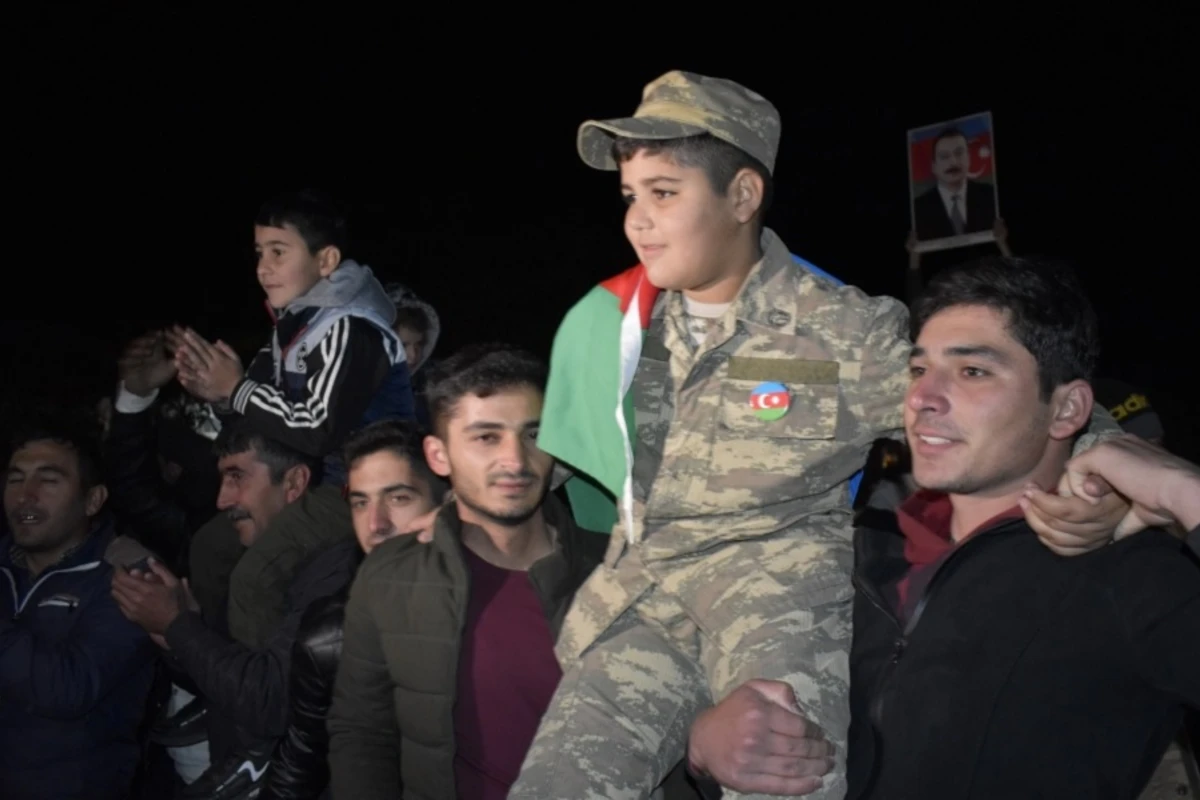 Azərbaycan xalqı tarixi qələbəni qeyd edir - Ağdamdan REPORTAJ