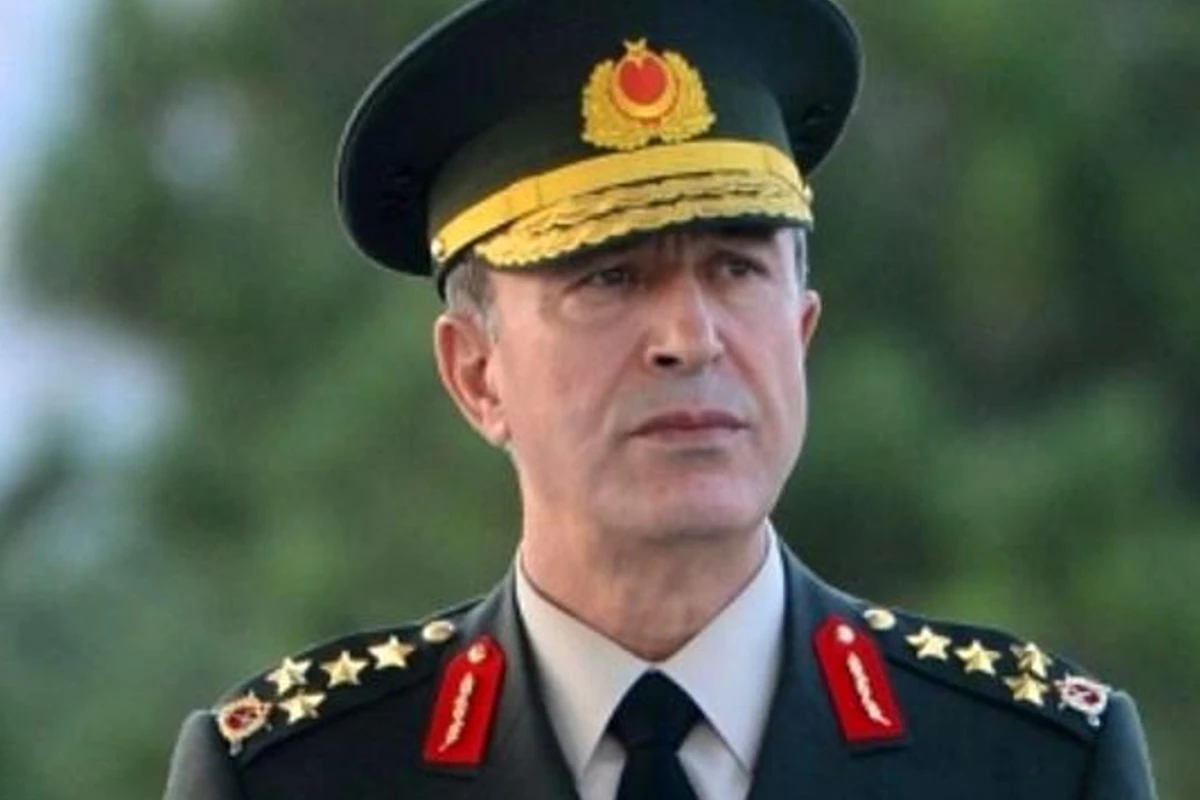 Азербайджанская армия показала миру свою мощь - Хулуси Акар