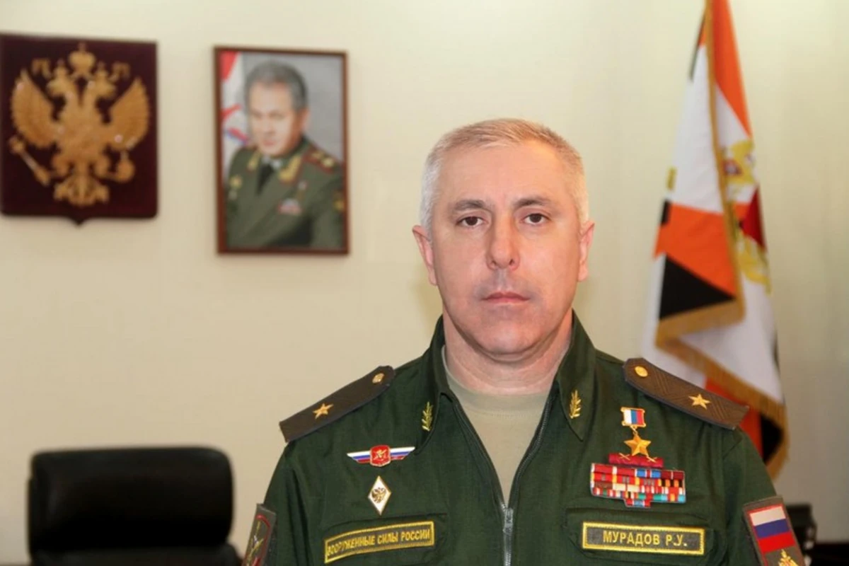 Ermənistanın müdafiə naziri Rusiya sülhməramlılarının komandanı ilə görüşüb