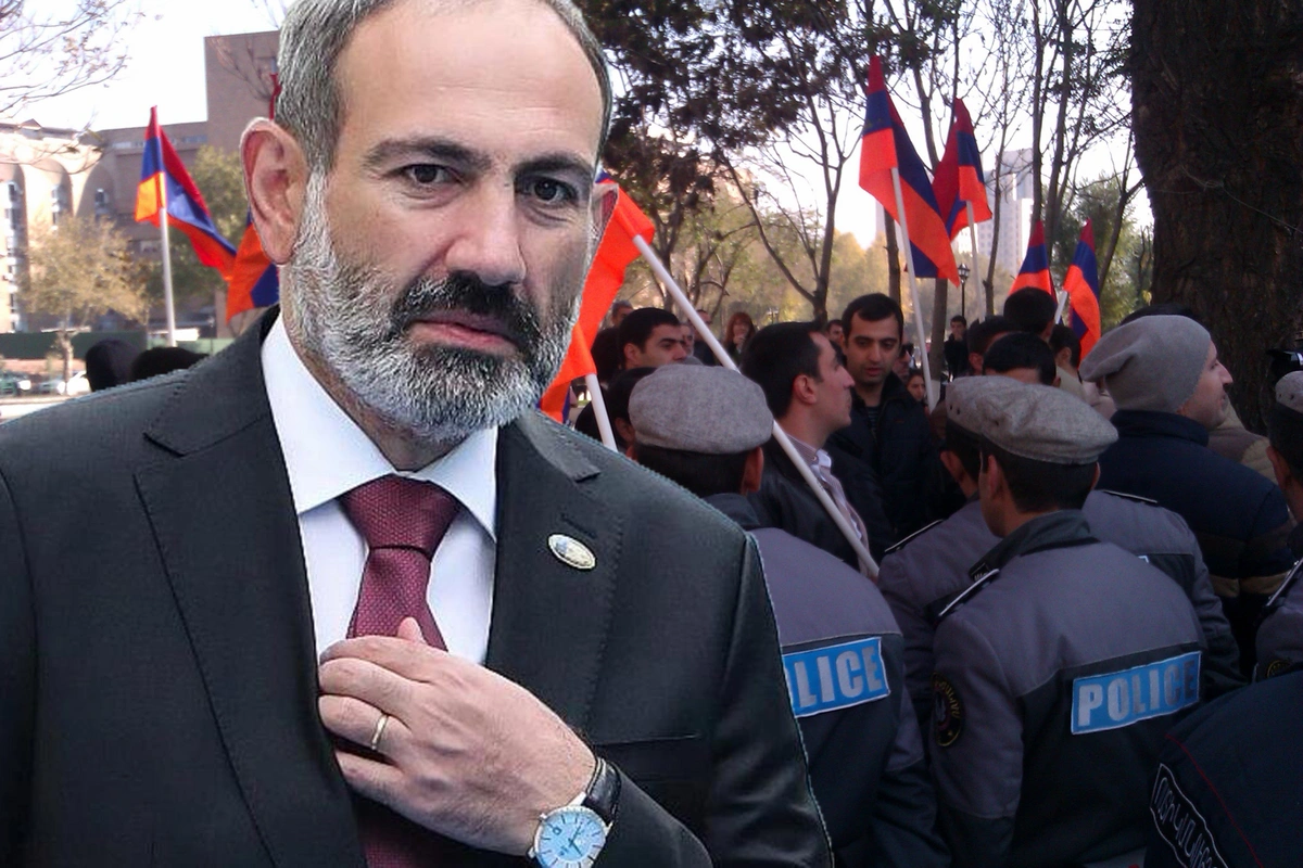 İrəvan xaos içində: Müxalifət liderlərinin həbsləri fonunda Paşinyanın istefası tələb edilir - VİDEO