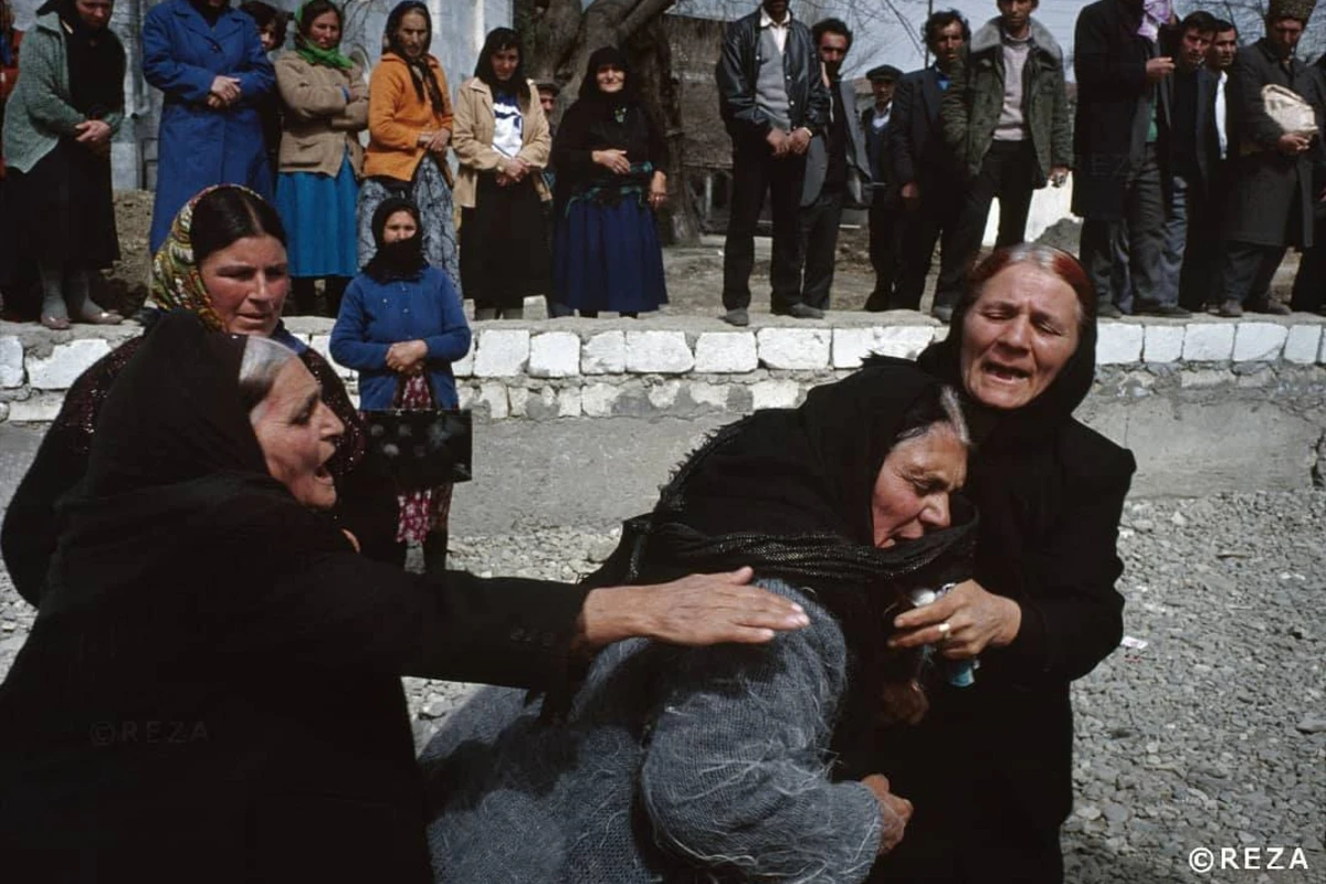 Məşhur fransız fotoqraf: Ermənilərin qaşıqla insanların gözünü çıxardığının şahidi olmuşam