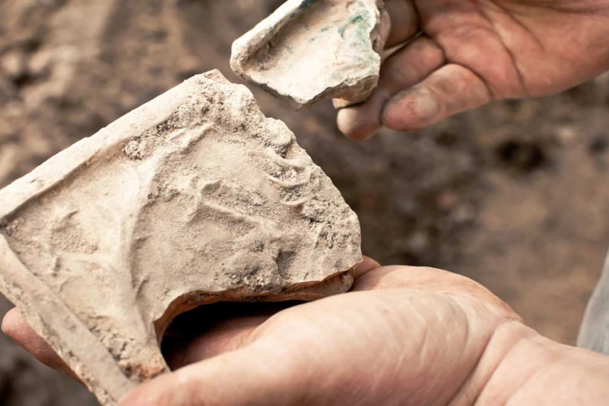 В Китае найдено 1200-летнее надгробие потомков императорской династии