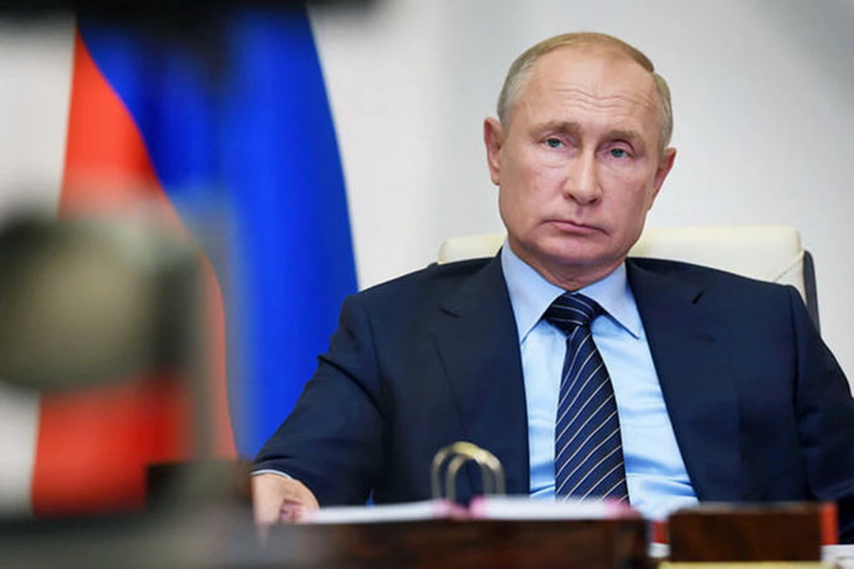 Путин подписал указ о создании гуманитарного центра по Карабаху