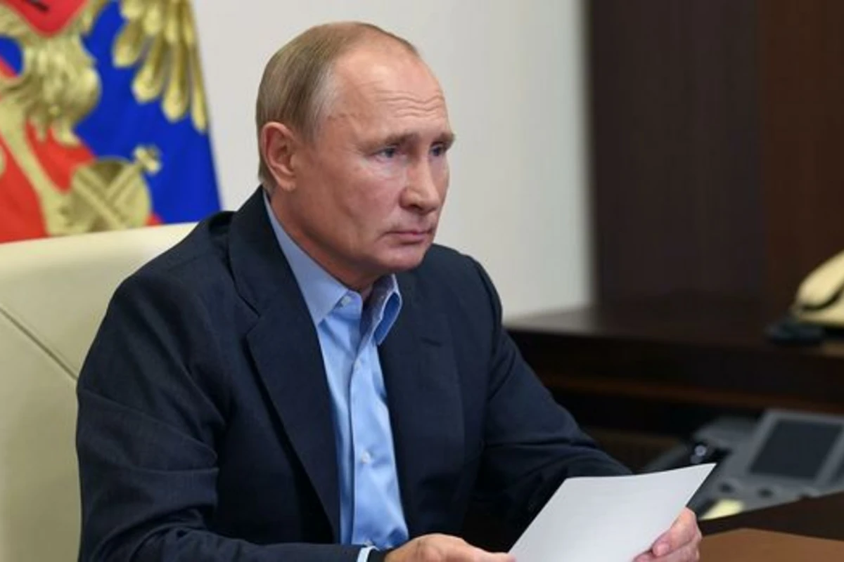 Putin Qarabağla bağlı Rusiya XİN-ə taşırıq verdi
