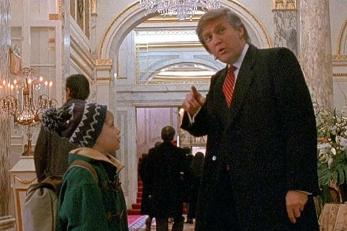 Раскрыта причина появления Трампа в фильме Один дома 2